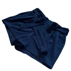 Loft dressy shorts Size Small